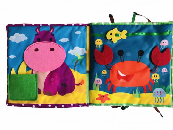 Текстильна розвиваюча книга для малят Bambini "Щеня" 403655