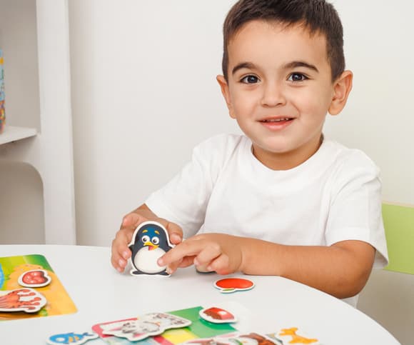 Гра настільна На липучках "Хто що їсть?" Vladi Toys VT1302-27 (укр)