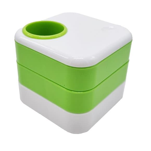 Стакан для ручек 568 пластиковый 10х10х9 см