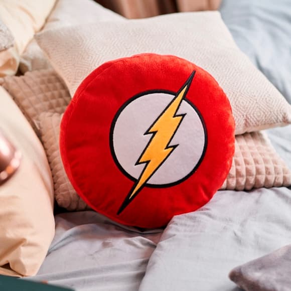 Подушка декоративная DC COMICS Justice League Flash MK000003
