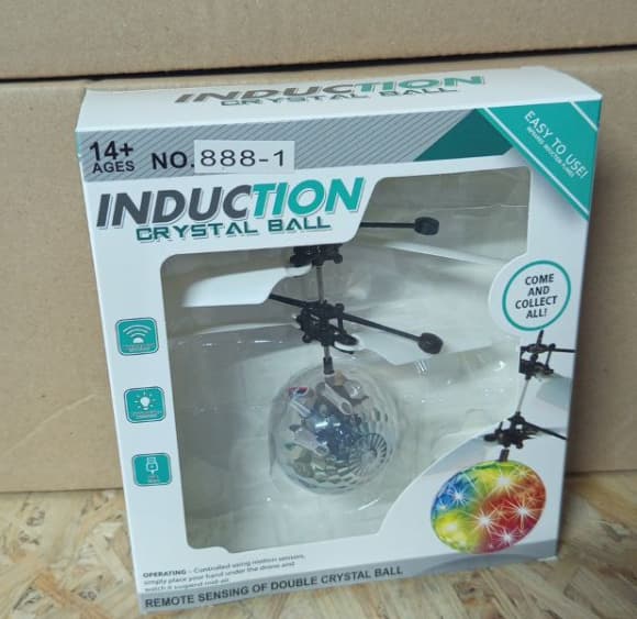 Індукційна літаюча іграшка Куля Flying Ball 888-1 зі світлом