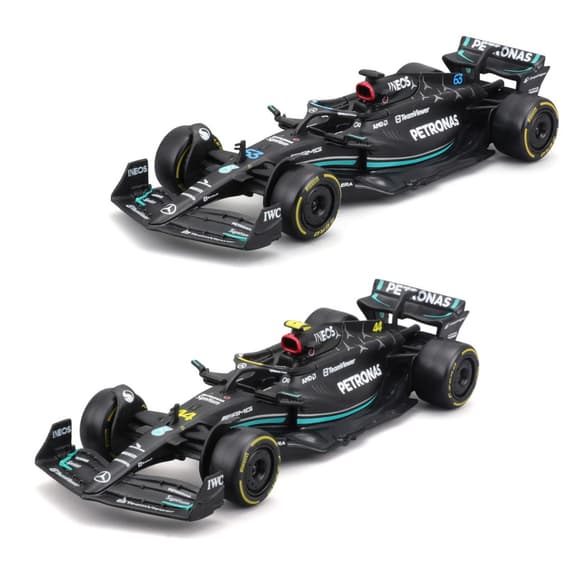 Коллекционная автомодель "Mercedes-AMG F1 W14 E Performance (2023)" Bburago 18-38080, 1:43 масштаб
