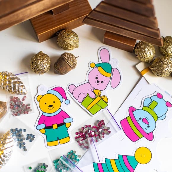 Набор для творчества "Новый год" 10100681 игрушки со стразами