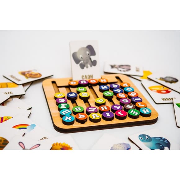 Деревянная игрушка монтессоры "Азбука лабиринт" Puz-72859, 25 карт 35 букв