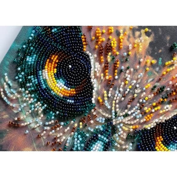 Набор-миди для вышивания бисером "Бесстрашный" AMB-107 на натуральном холсте