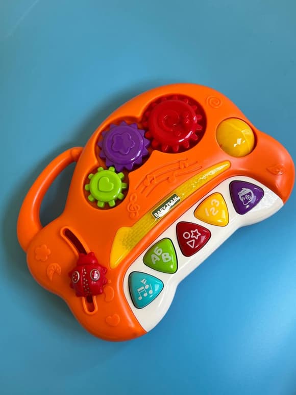 Детская музыкальная игрушка "Забава" 8645(Orange) оранжевый