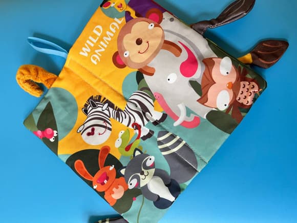 Развивающая книжка-шуршалка 668-230(Wild animal) английские слова