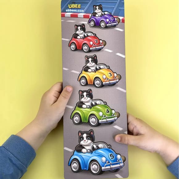 Дерев'яний дитячий сортер "Гонщики більше - менше" (ПСД298) PSD298