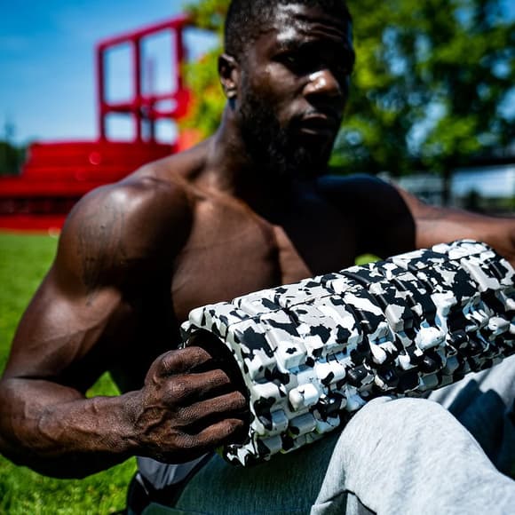 Массажный ролик "Camouflage" Sveltus SLTS-2516 камуфляж, 33 см