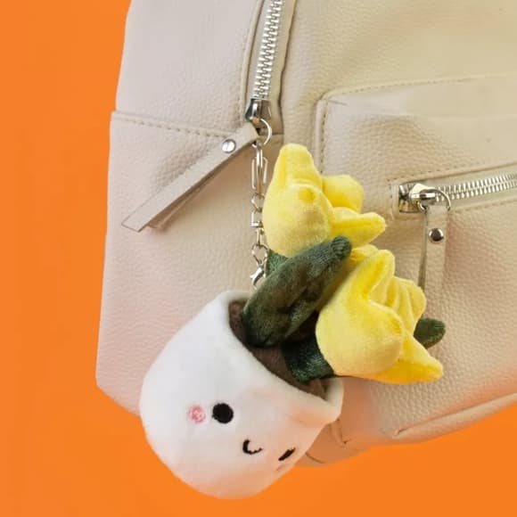 Мягкая игрушка-брелок "Цветочки" Plush and Co PLC25057, 10 см