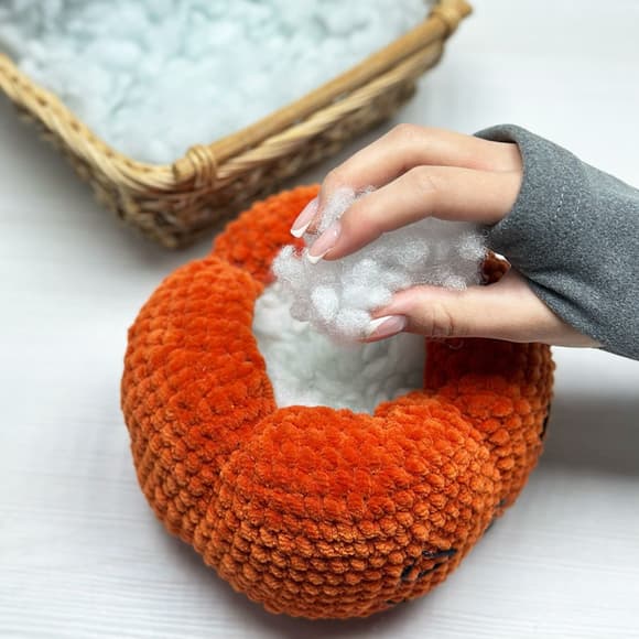 Наполнитель холлофайбер CY07_1334_11151 для игрушек и подушек, M, 1 кг, белый