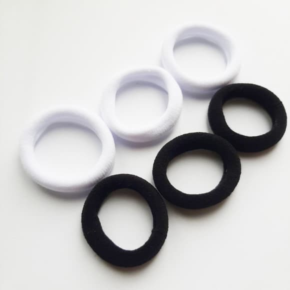 Набор резинок для волос 0108-424, 6 штук, черный и белый