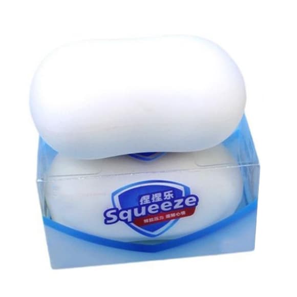 Детская игрушка антистресс "Мыло SQUEEZE" SQSOUP, размер 8,5 см